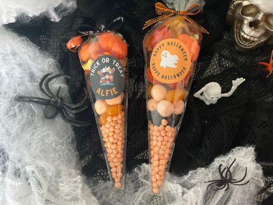 Halloween small/large sweet cones